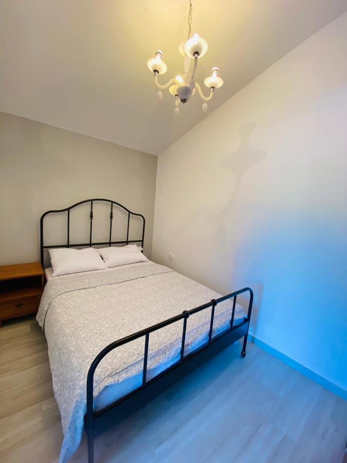 Apartma Mija-Dekani Ngoại thất bức ảnh