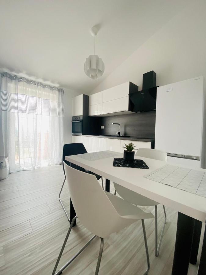 Apartma Mija-Dekani Ngoại thất bức ảnh